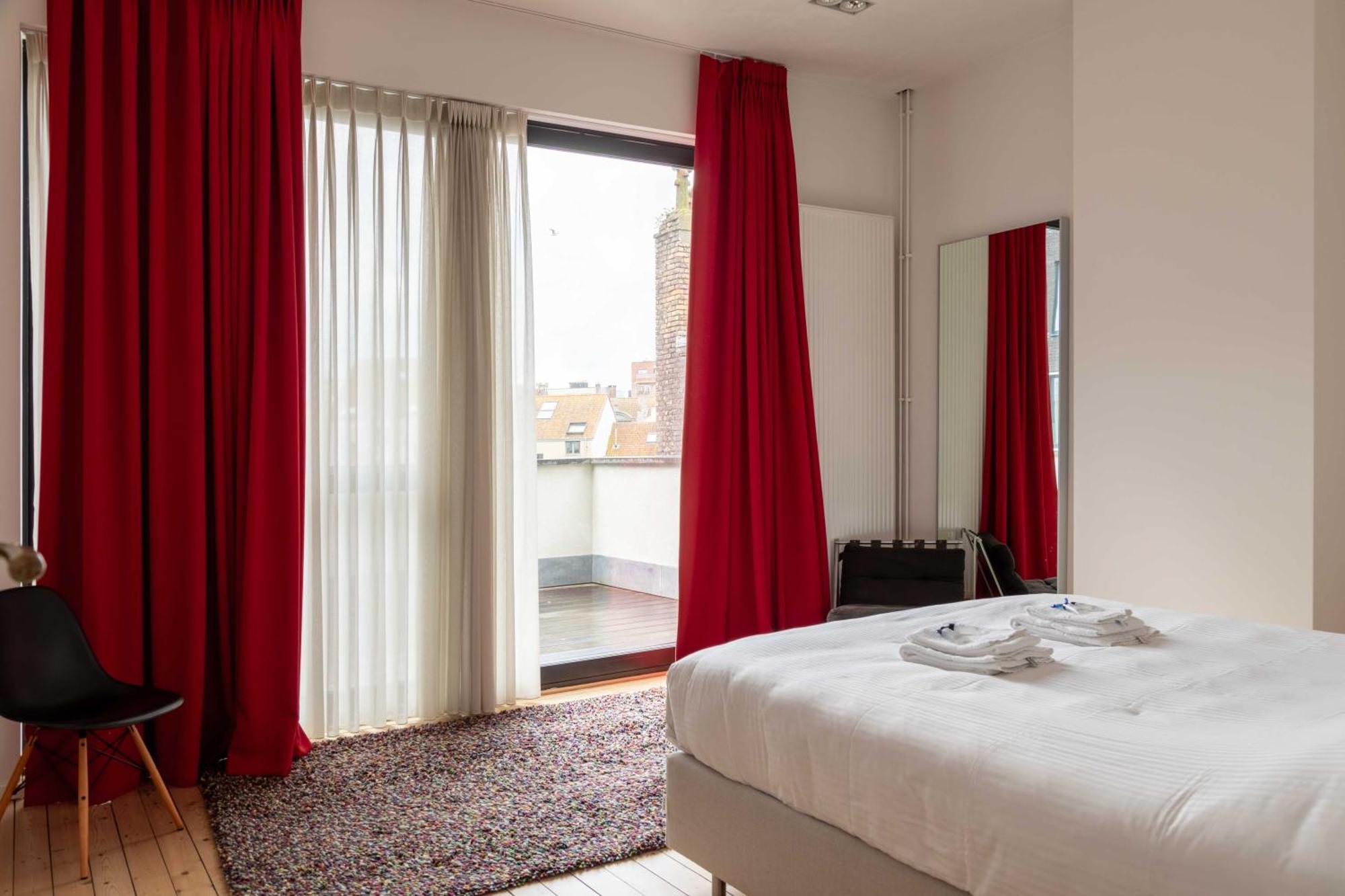 Spacious Belle Epoque House With Free Parking Ostend Exterior photo