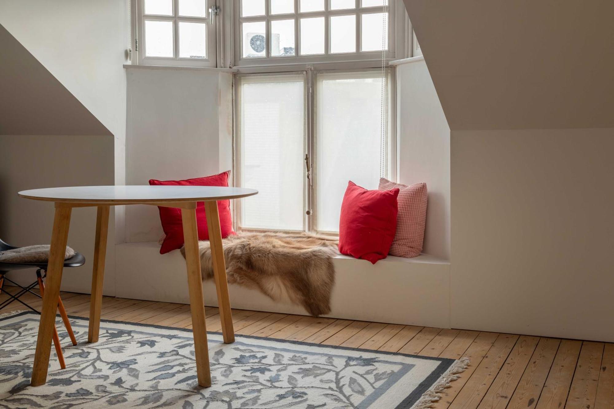 Spacious Belle Epoque House With Free Parking Ostend Exterior photo